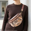 Sling Bag im Bauchtaschen - Style - Handarbeit aus Kork (braun) - unverzichtbar schön - responsible handmade design