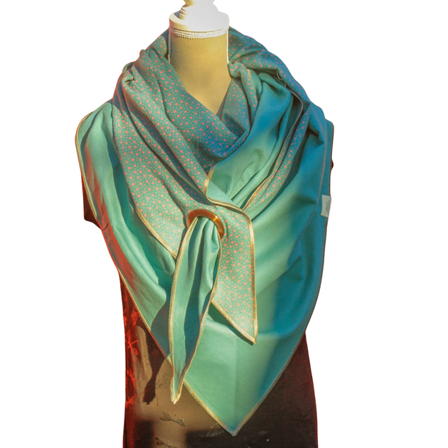 XXL Dreieckstuch/Halstuch mit Öse aus Bio Flanell in verschiedenen Varianten - unverzichtbar schön - responsible handmade design